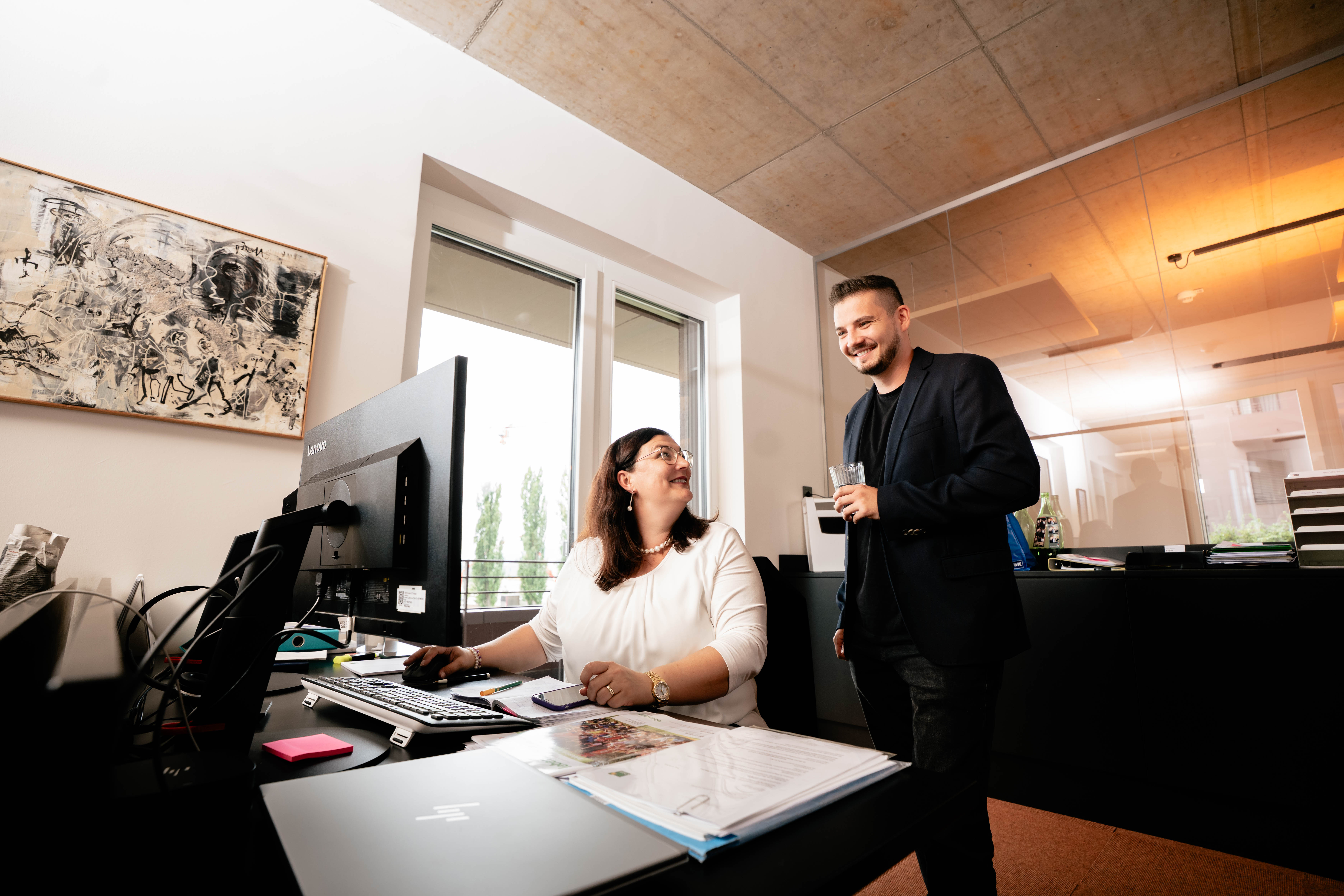 Zwei STSW Kollegen bei der Arbeit